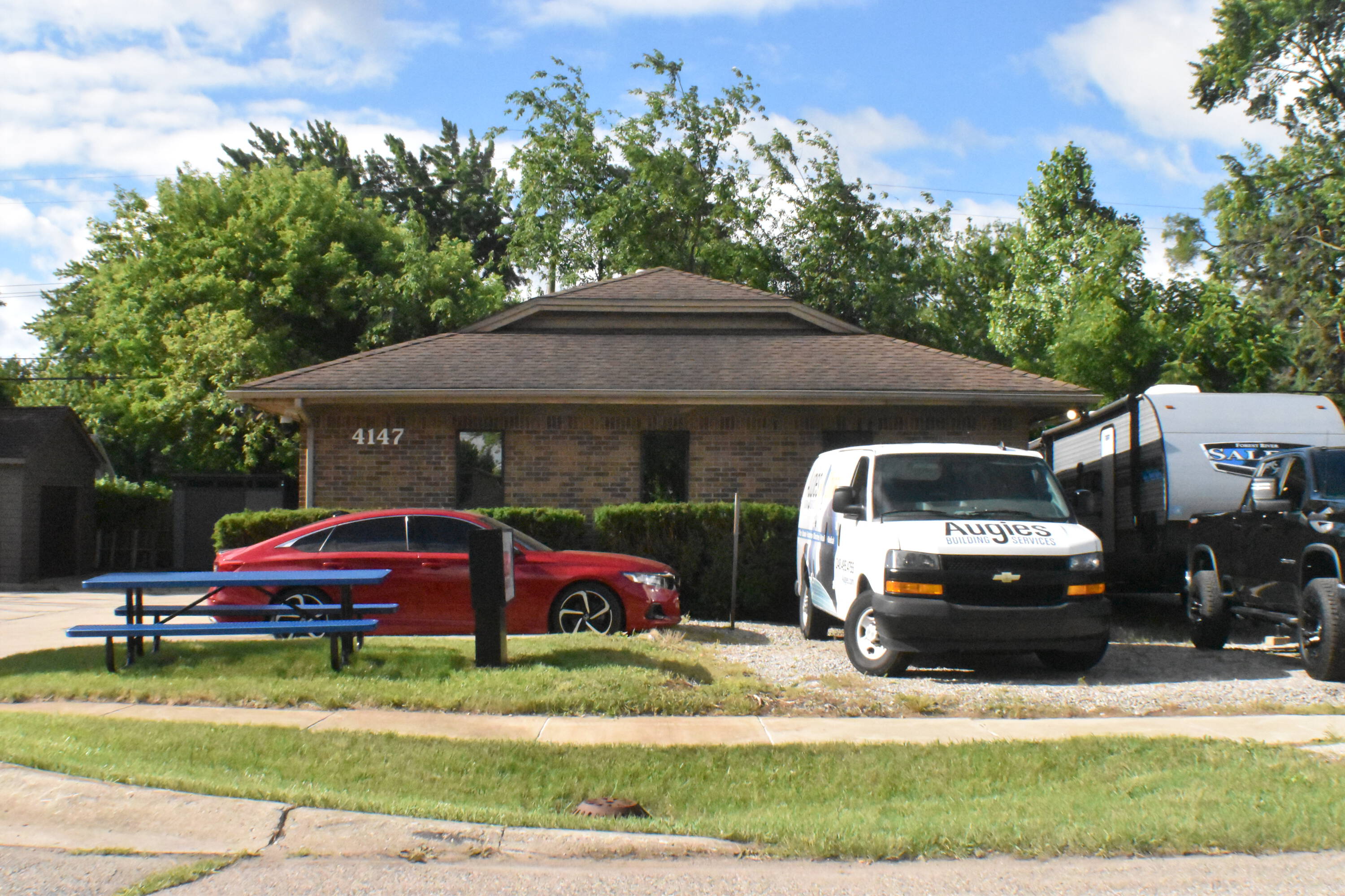 Office for Sale in Waterford Township Michigan 48329